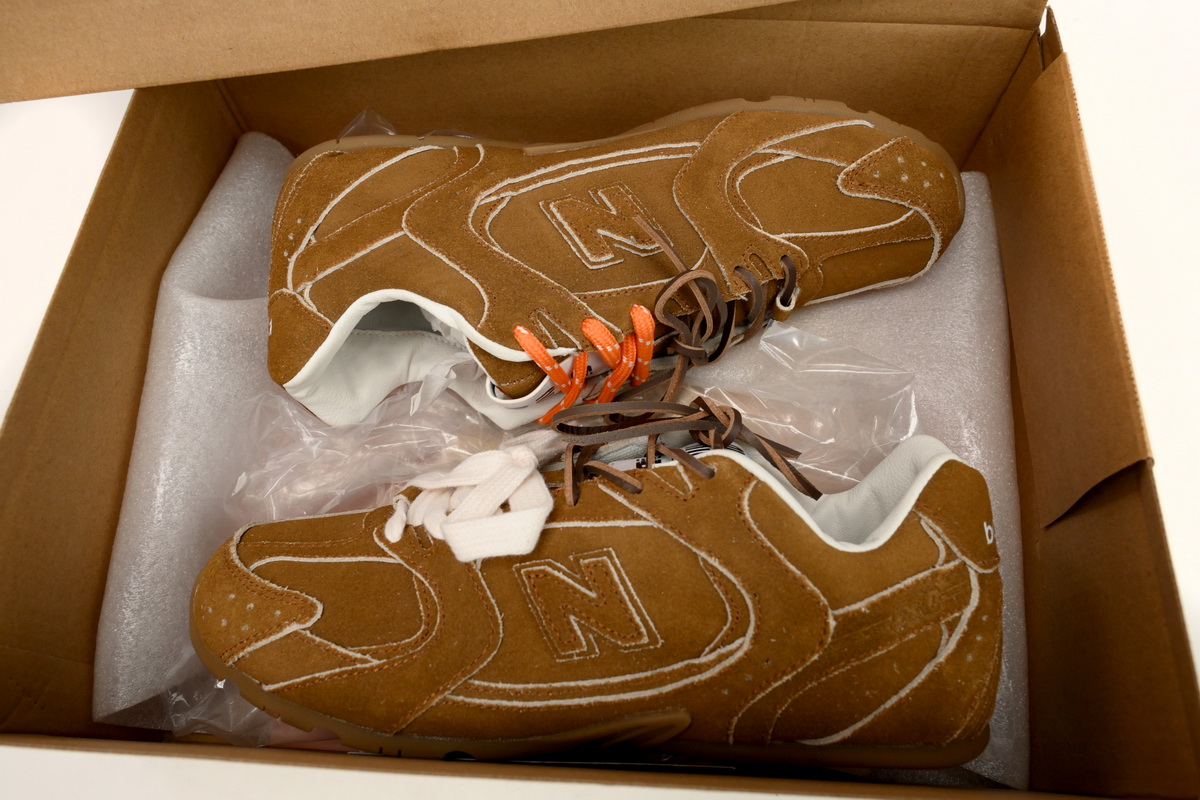 POP  Miu Miu x New Balance 530 S Deep Drown 5E165E Z50 F0379 F D005