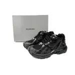 Uabat Balenciaga 7th Runner Black 656065W3RA11000 / 677403W3RB11000
