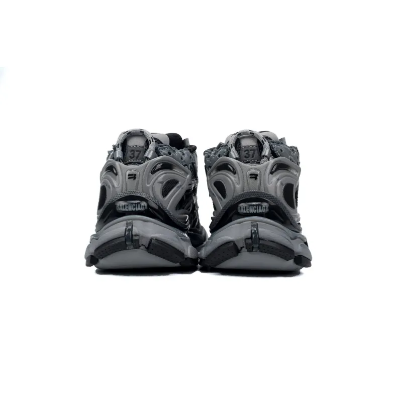 Uabat Balenciaga 7th Runner All Black Gray 677402 W3RB2 1515
