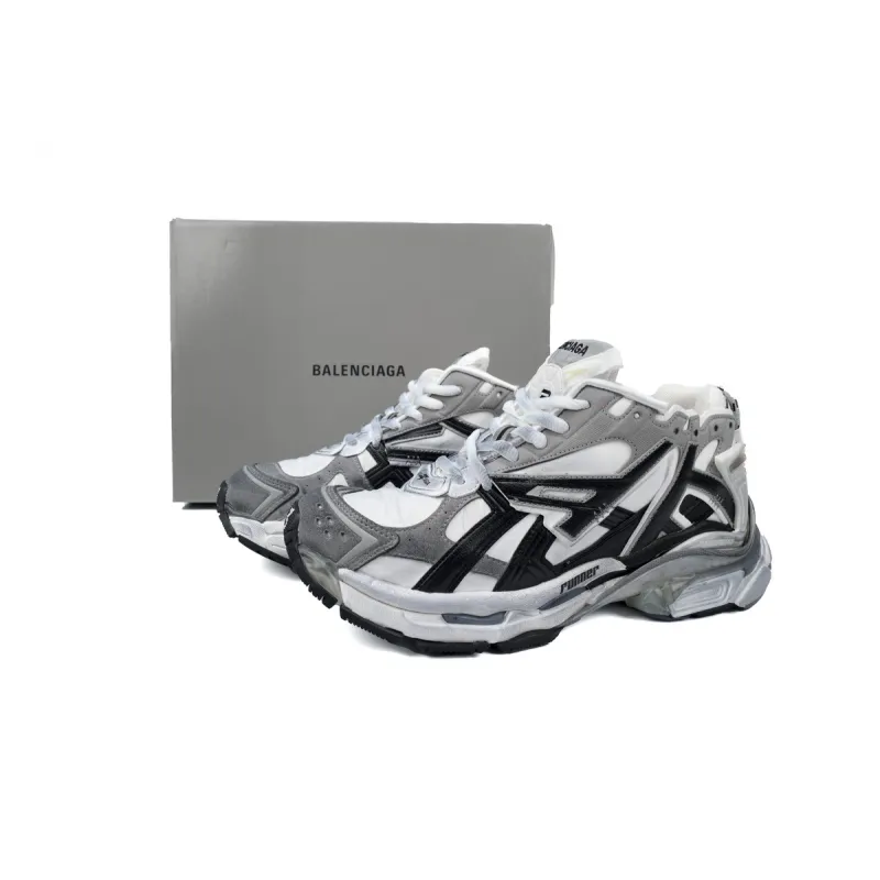 Uabat Balenciaga 7th Runner White Black Gray 677402 W3RB2 9012