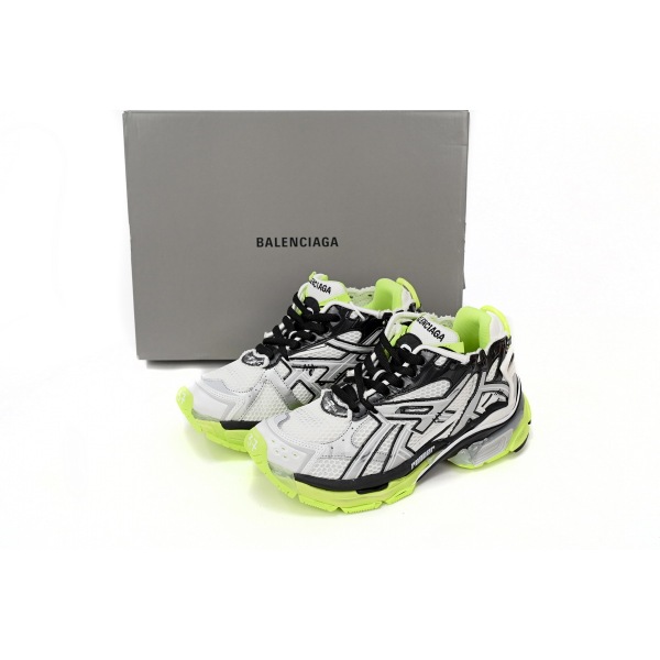 LJR Balenciaga 7th Runner Black, white, and Yellow 677402 W3RBP 1093