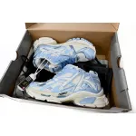 Uabat Balenciaga 7th Runner White Light Blue 677402 W3RB2 9744