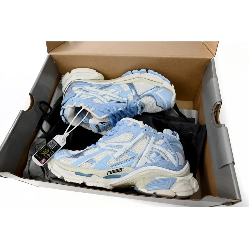 Uabat Balenciaga 7th Runner White Light Blue 677402 W3RB2 9744