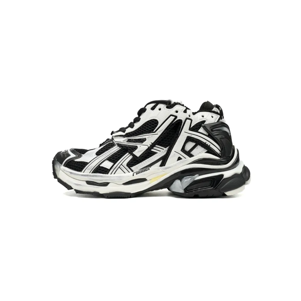 Uabat Balenciaga 7th Runner Black White 677403W3RB29010