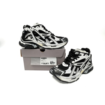 PKGoden Balenciaga 7th Runner Black White 677403W3RB29010