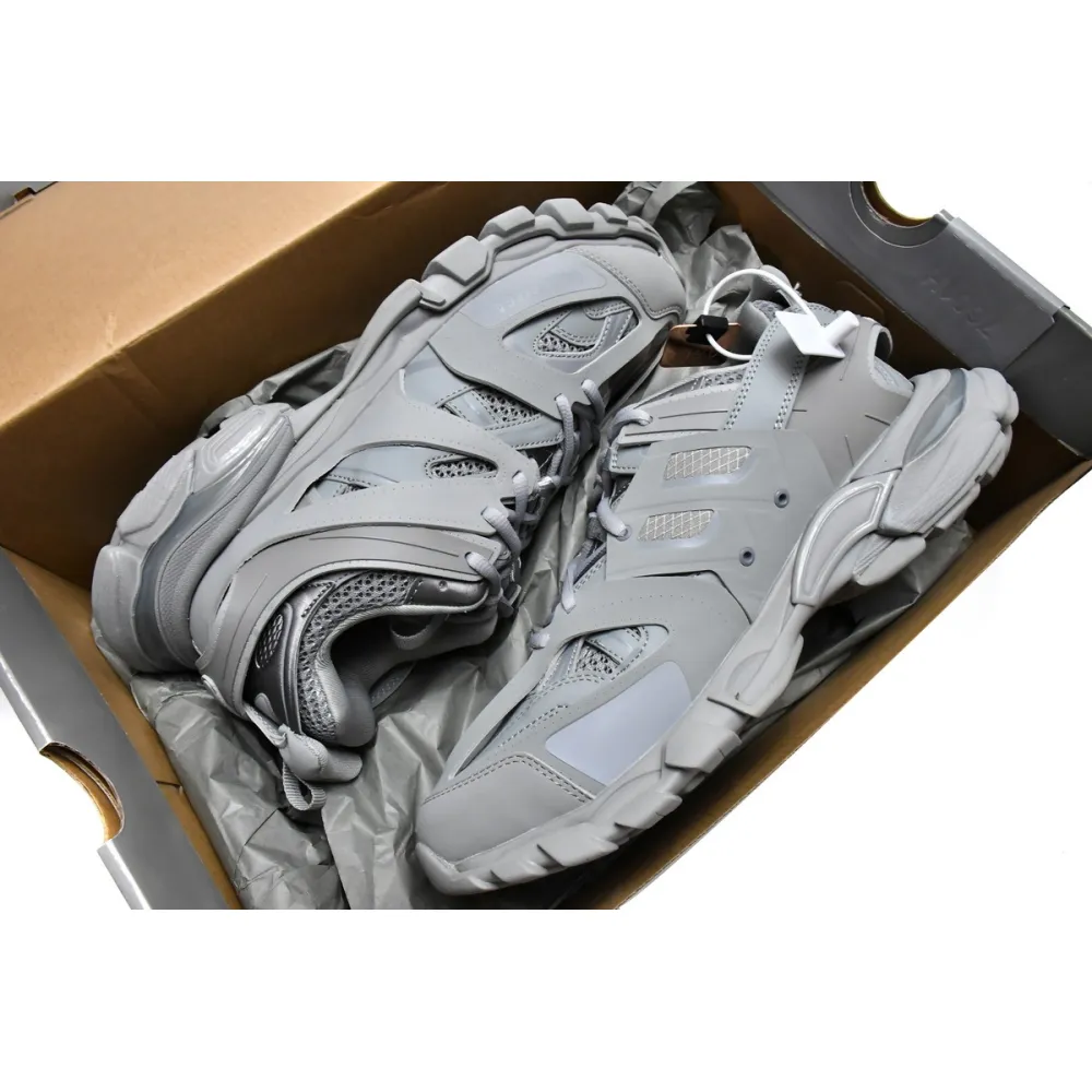 Uabat Balenciaga  3rd Tess S. Grey 542023 W2LA1 3253