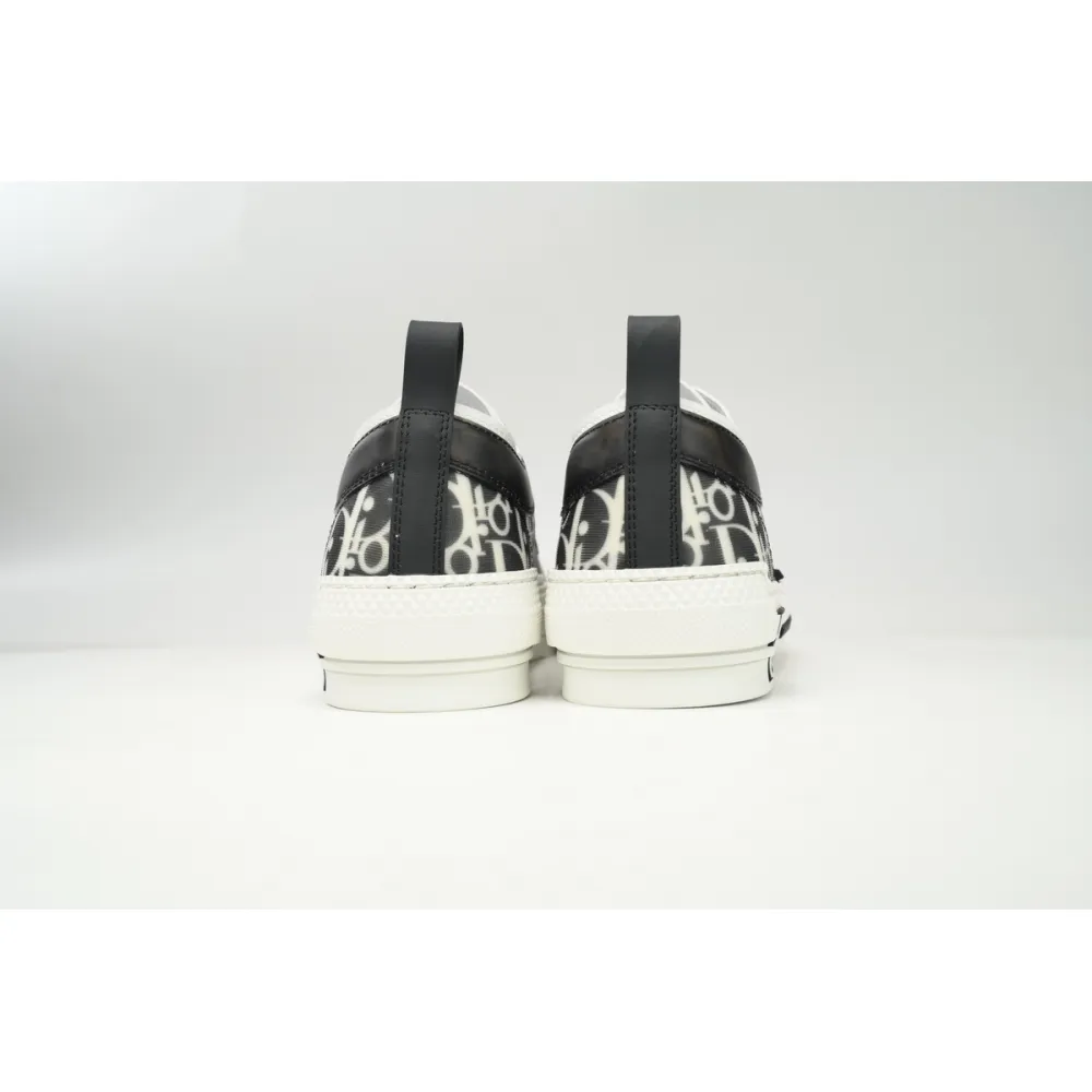 Uabat Dior B23 HT Oblique Transparency Low Bang Black and White