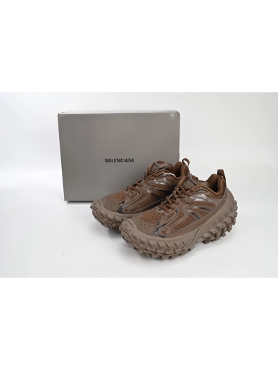PKGoden  Balenciaga Defender Black Brown 685611 W3RBS 2408 02