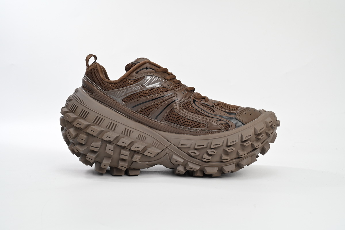 PKGoden  Balenciaga Defender Black Brown 685611 W3RBS 2408