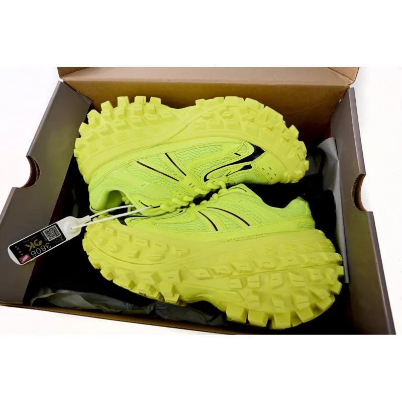 Perfectkicks Balenciaga Defender Apple Green 685613 W2RAB 7510