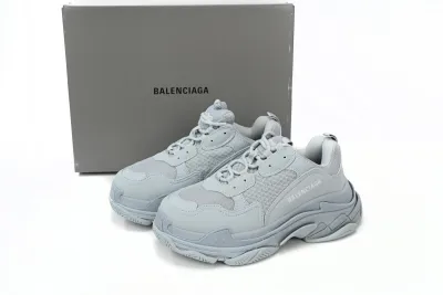 PKGoden  Balenciaga 1st Triple Moon Light 524039 W2FW1 4700 02