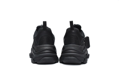 PKGoden  Balenciaga Triple S Black 541624 W0901 1100 02
