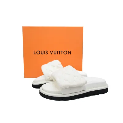 PKGoden LOUIS VUITTON Pool Pillow White 01