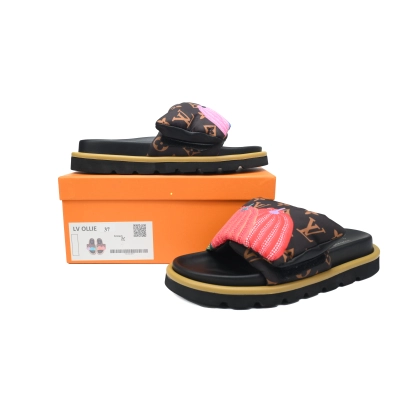 LJR LOUIS VUITTON Pool Pillow Comfort Yellow 02