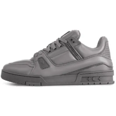 PKGoden Louis Vuitton Trainer Grey 01