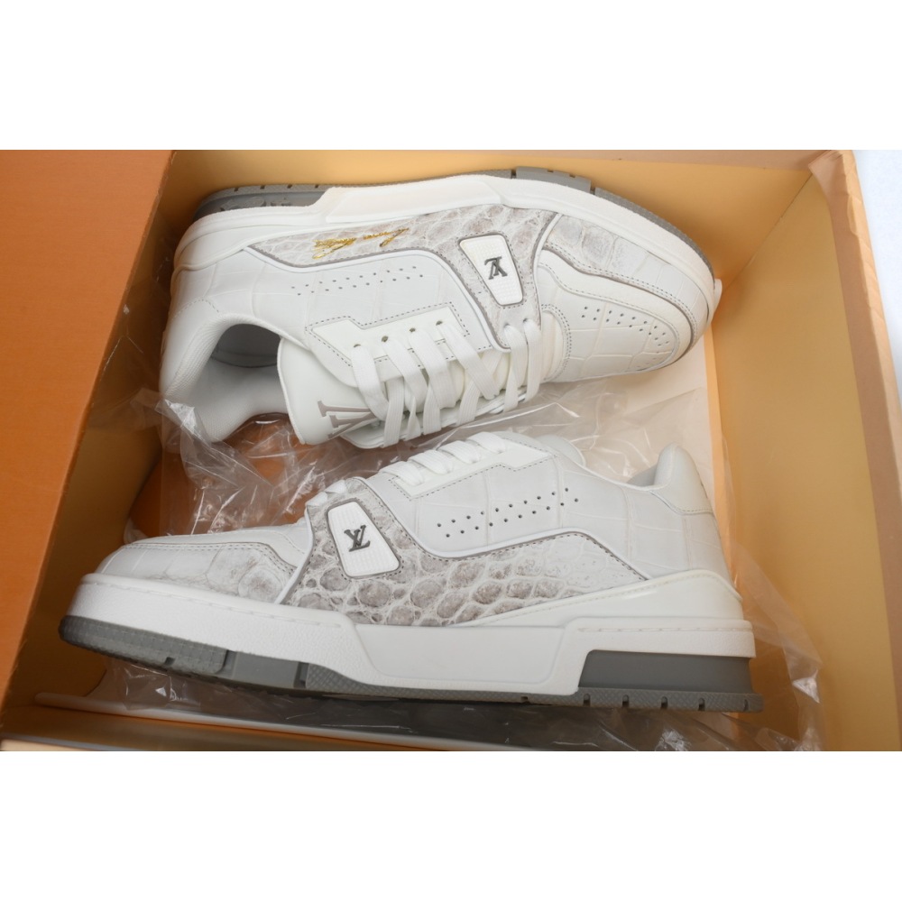 PKGoden LOUIS VUITTON Trainer Alligator All Gray 
