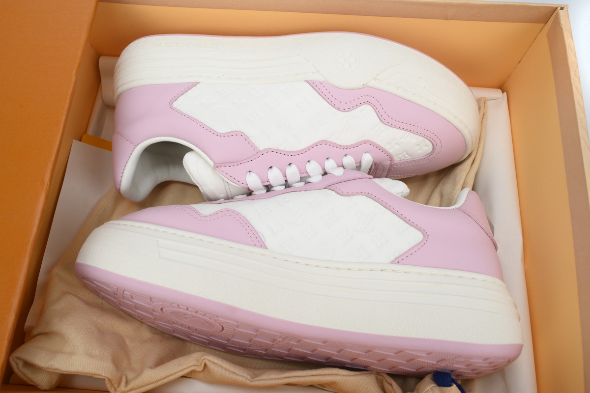 PKGoden  LOUIS VUITTON Groovy Platform Sneaker 1ACL1Q