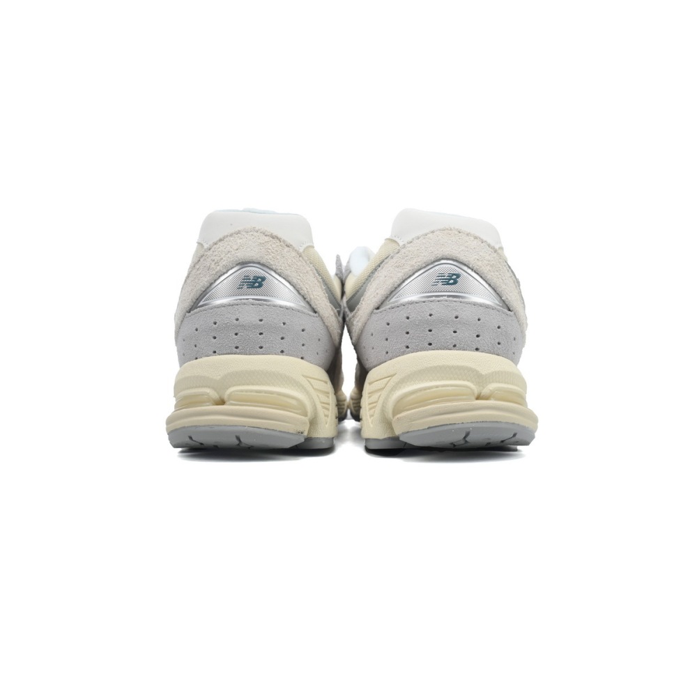 PKGoden New Balance 2002R Linen M2002REK
