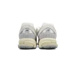 PKGoden New Balance 2002R Linen M2002REK