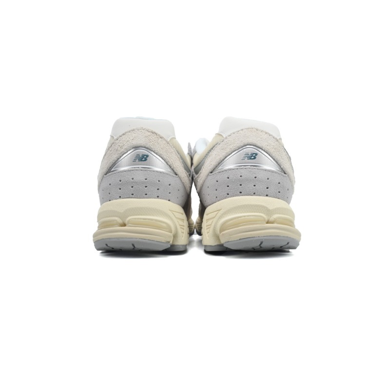 PKGoden New Balance 2002R Linen M2002REK
