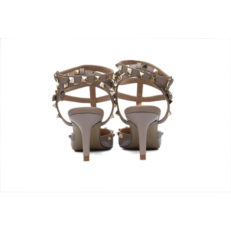 PKGoden Valentino Garavani Rockstud Off White