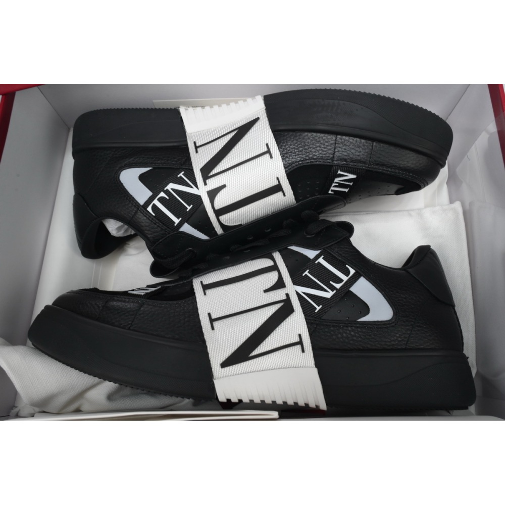 PKGoden Valentino Garavani VL7N Low Sneakers Black