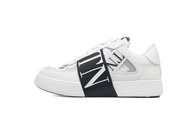PKGoden  Valentino Garavani VL7N Low Sneakers White Black 01
