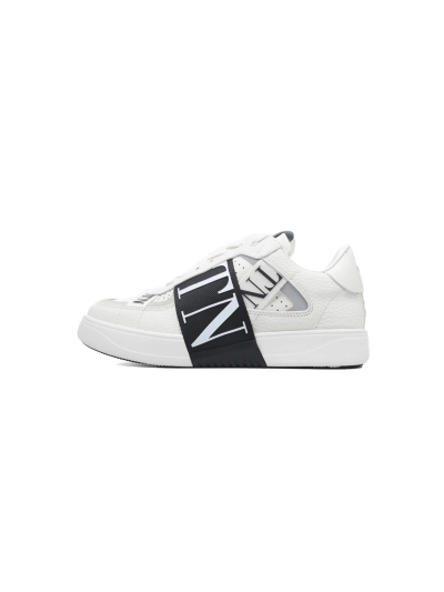 PKGoden  Valentino Garavani VL7N Low Sneakers White Black 01
