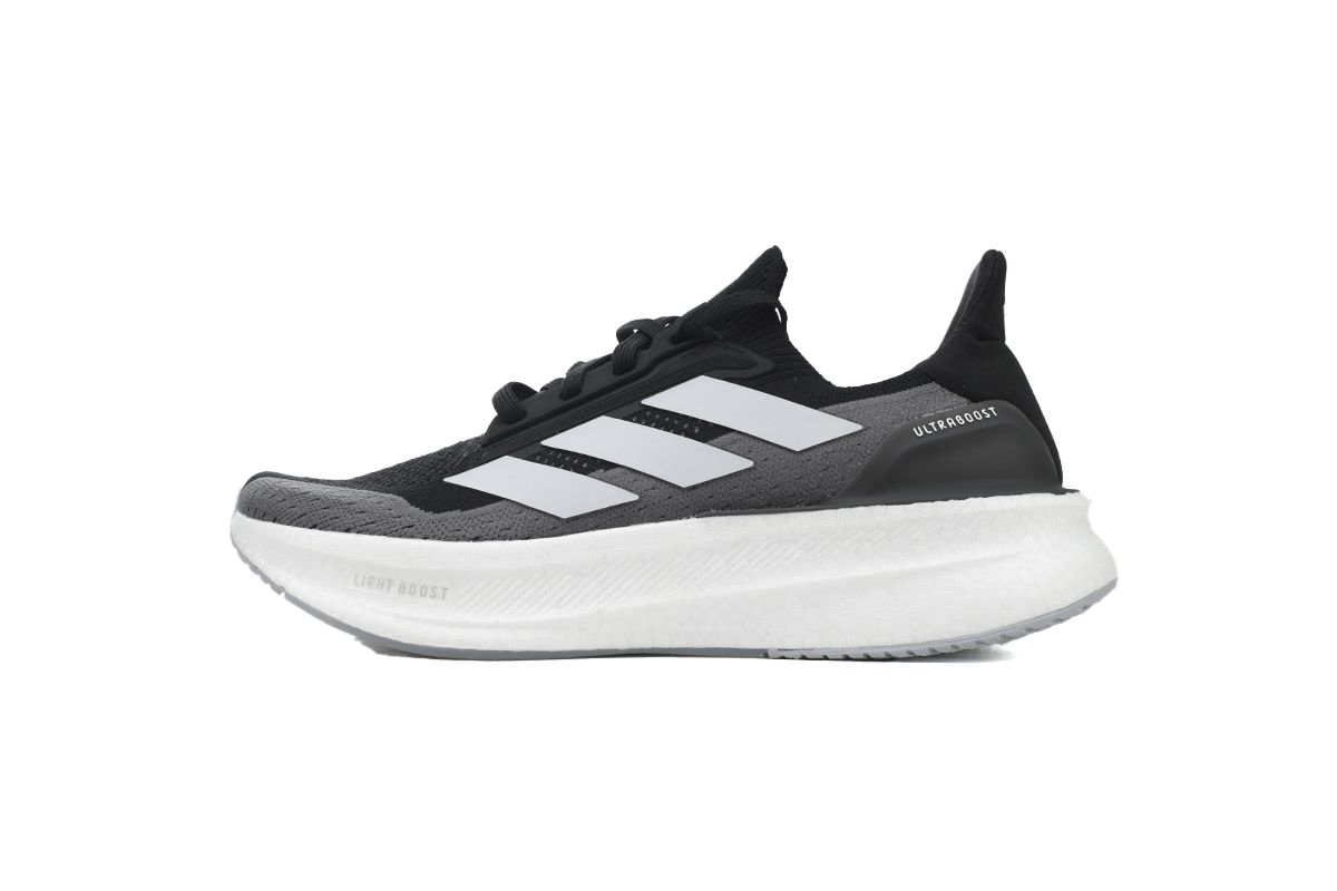 PKGoden  Ultraboost 5X Black White Carbon IH3110