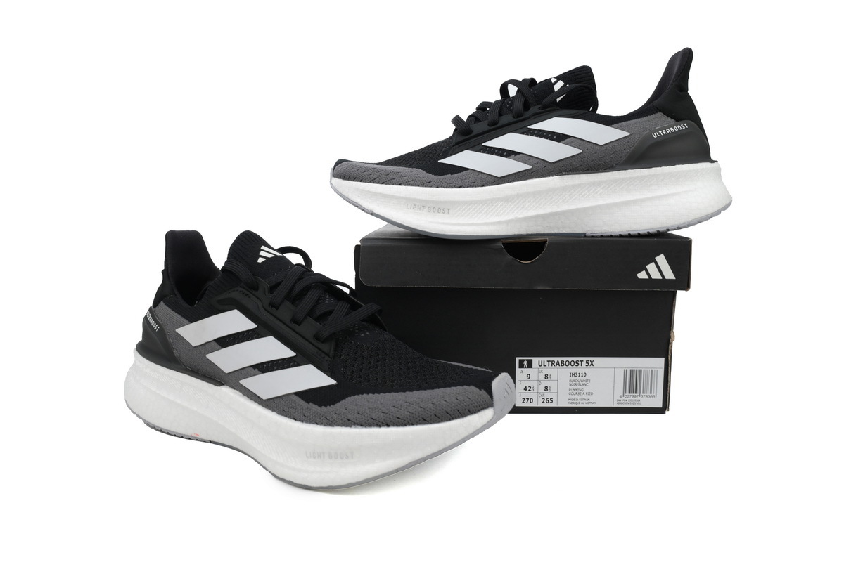 PKGoden  Ultraboost 5X Black White Carbon IH3110