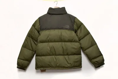 The North Face Grass Green Long-sleeved down jacket 02