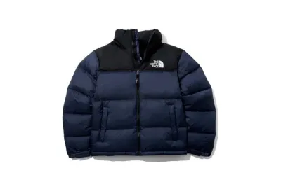 The North Face Splicing White And Navy Long-sleeved down jacket 01