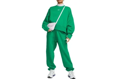 Sportswear Tech Green 02