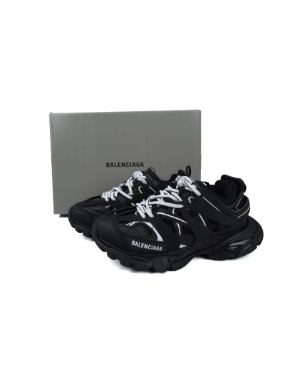 PKGoden Balenciaga 3rd Track Sneaker Black and White 02