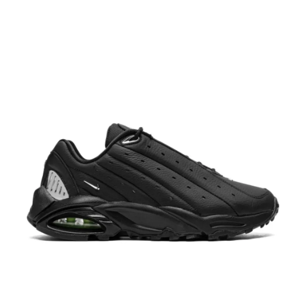 PKGoden Drake Hot Step Air Terra Nocta Triple Black sneakers