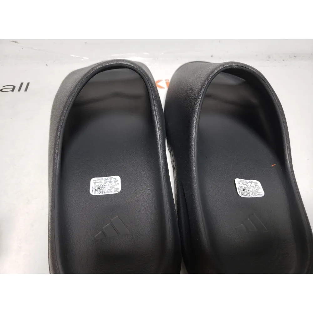 (Free shipping) Yeezy Slide Onyx, HQ6448 