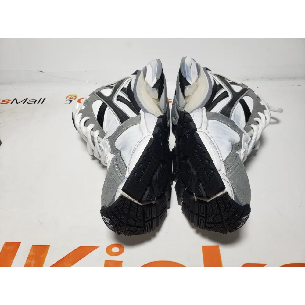 PKGoden Balenciaga 7th Runner White Black Gray 677402 W3RB2 9012