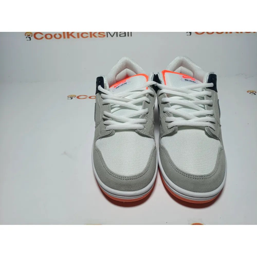 Coolkicks PKGoden SB Dunk Low Infrared Orange Label,CD2563-004