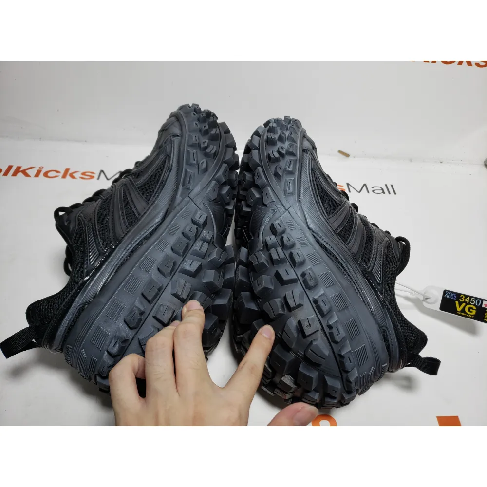 PKGoden Balenciaga Defender Black 685613 W2RA6 1000