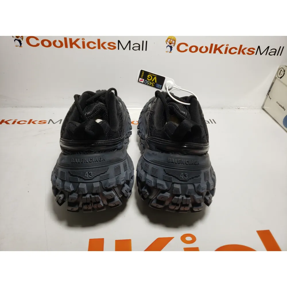 PKGoden Balenciaga Defender Black 685613 W2RA6 1000