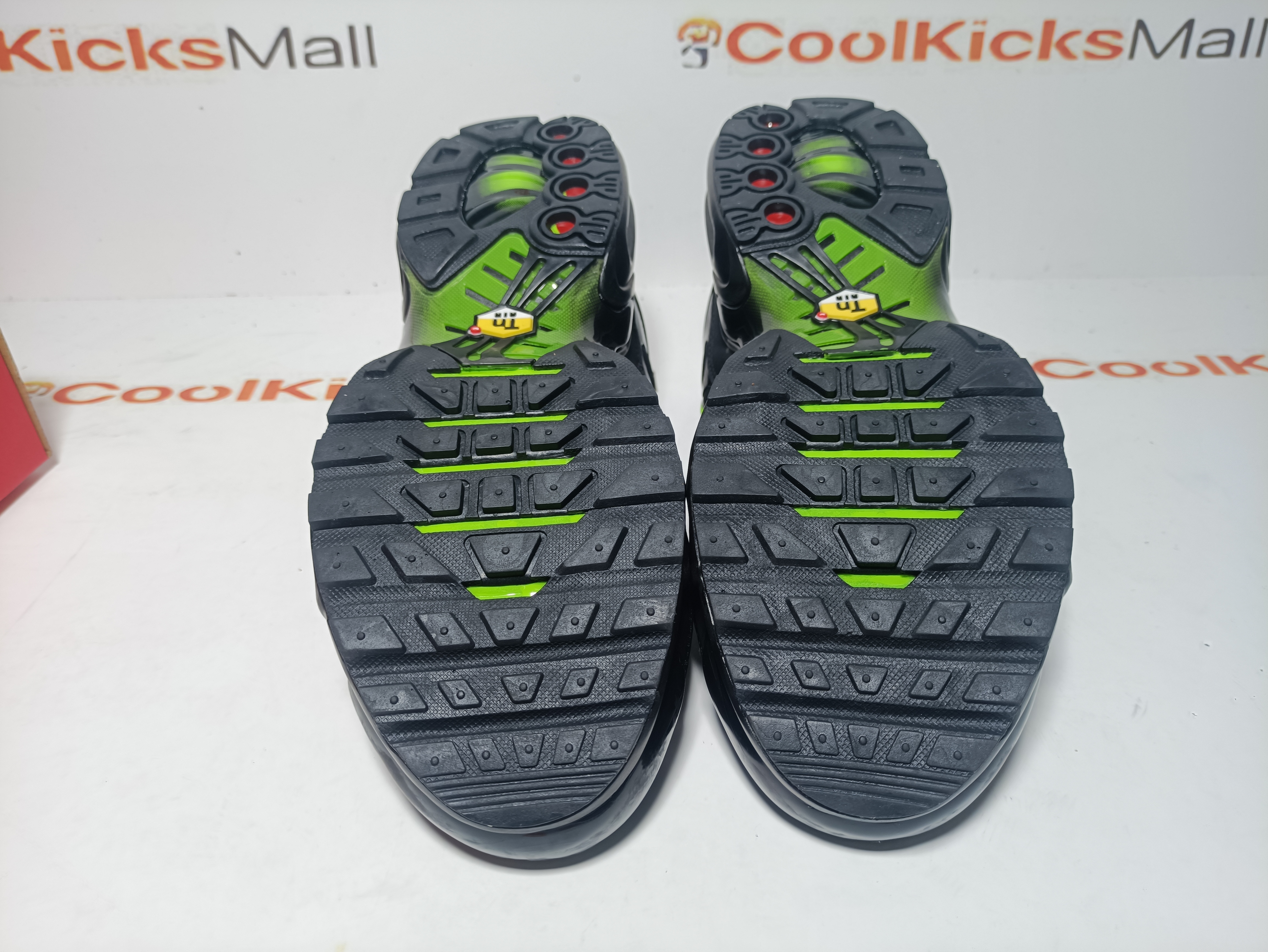 G5 Air Max Plus Black Volt Glow, AJ2013-001