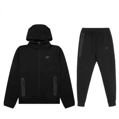 Nike Sportswear Tech Fleece Full-Zip Hoodie & Joggers Set black 01