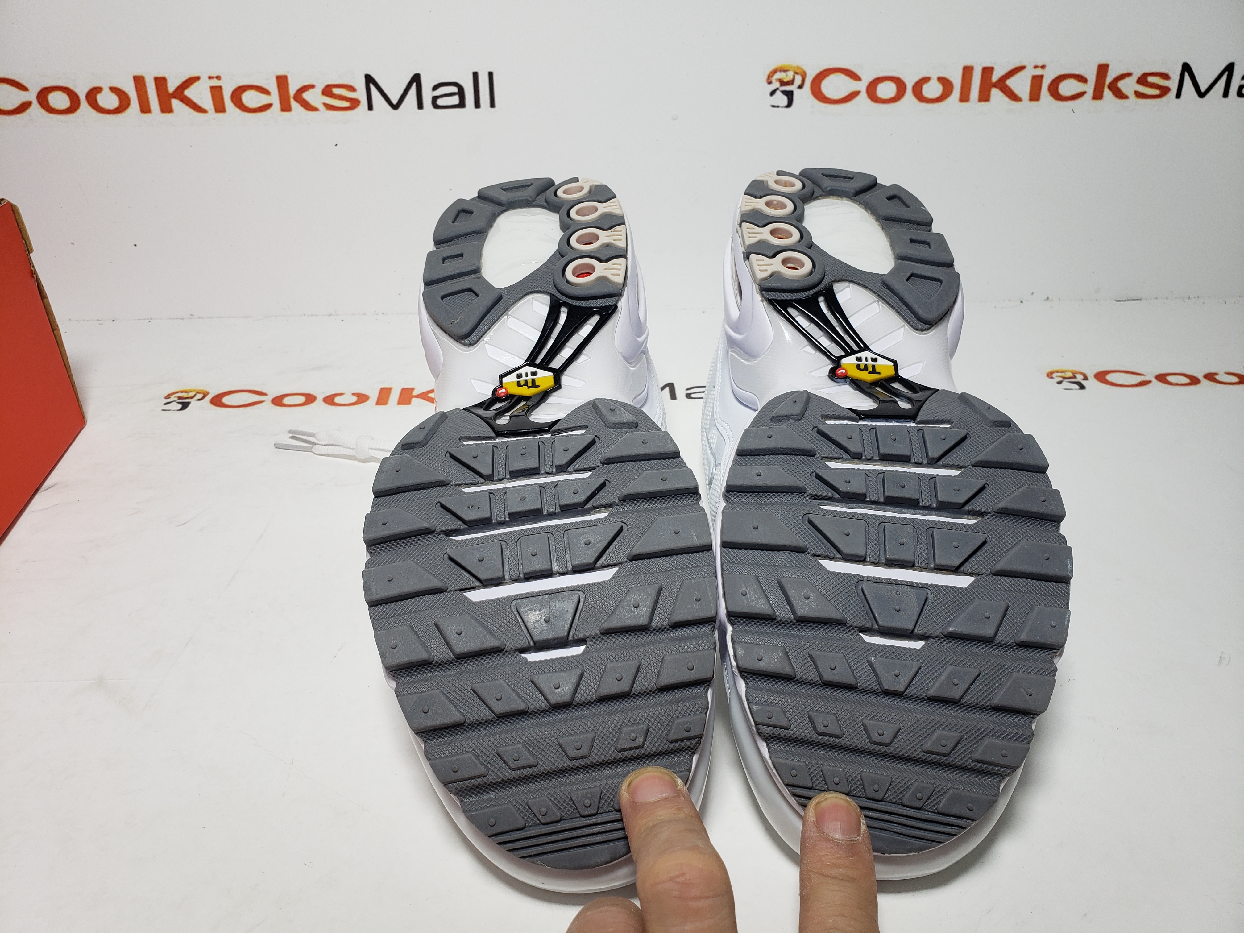 G5 Air Max Plus White,604133-139