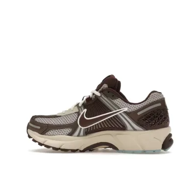 GET Air Zoom Vomero 5 Earth Fossil FD9920-022 01
