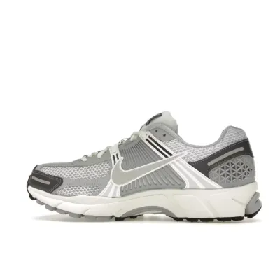 OG Air Zoom Vomero 5 Wolf Grey Cool Grey FD9919-001 01
