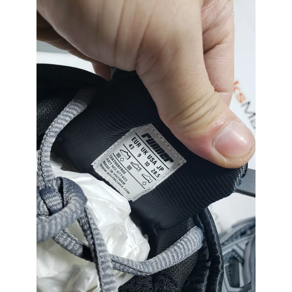 PKGoden Balenciaga 7th Runner All Black Gray 677402 W3RB2 1515
