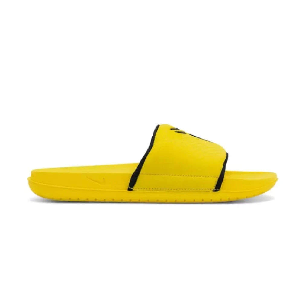 OG Kobe Bryant x Offcourt Slide Black Yellow IF2870-700