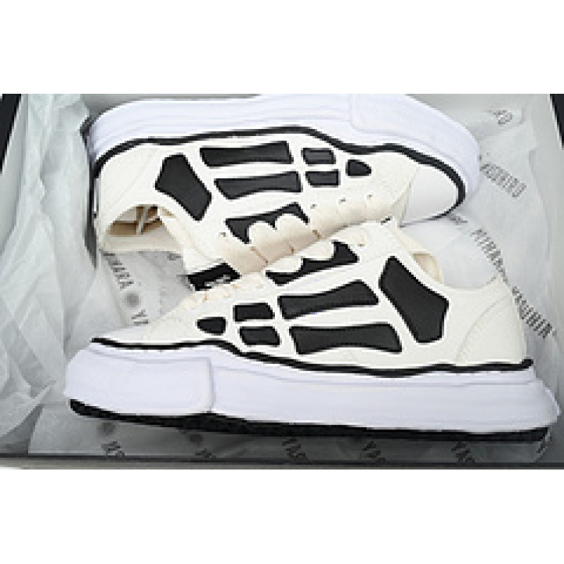 PKGoden Maison Mihara Yasuhiro x AMIRI Skel-Top Low Off White