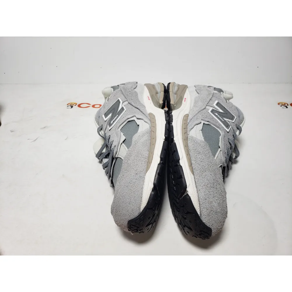 GET New Balance 2002R Protection Pack Grey,M2002RDM