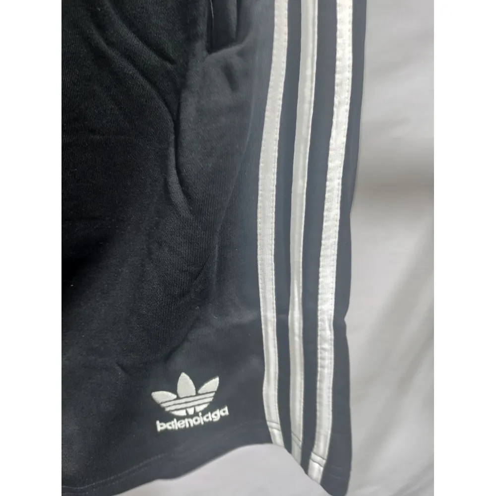 Balenciaga joint AD embroidered Short Pants